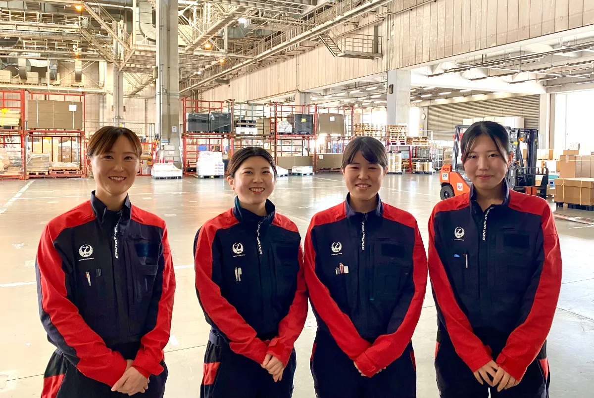 【成田空港】JALグループ企業の事務スタッフ／WE9